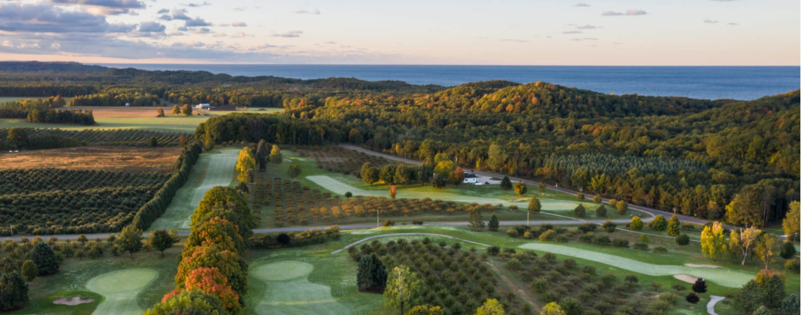 About Benona Shores Golf Course